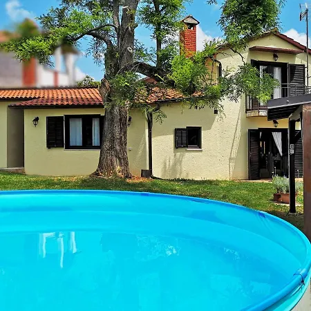 Sara By Interhome Nyaraló Poreč