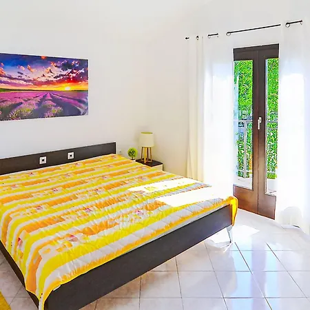 Casa de Férias Sara By Interhome