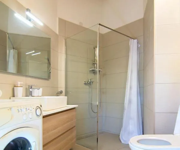 Sara By Interhome Ferienhaus Poreč