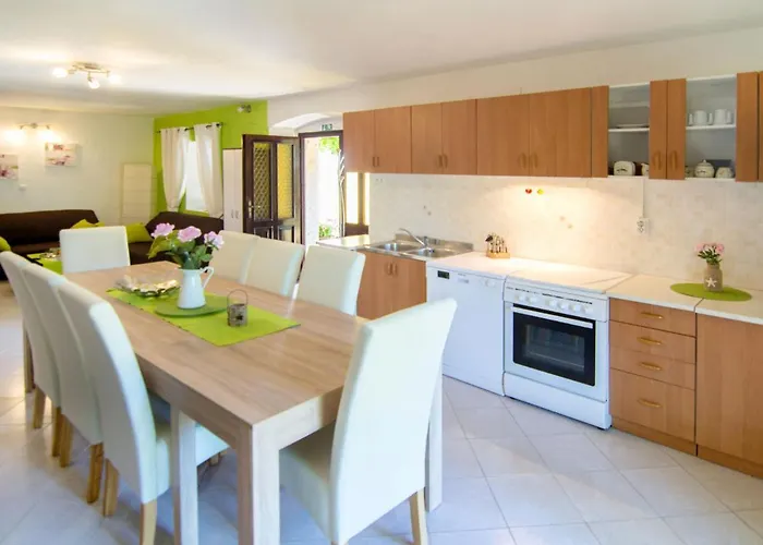 Ferienhaus Sara By Interhome